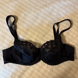 Chantelle Women’s Black Lacey Mesh Bralette Size 34C